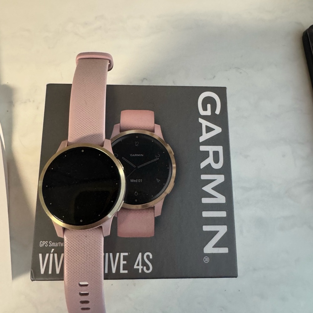 Garmin Vívomove 4S Rose Smartwatch